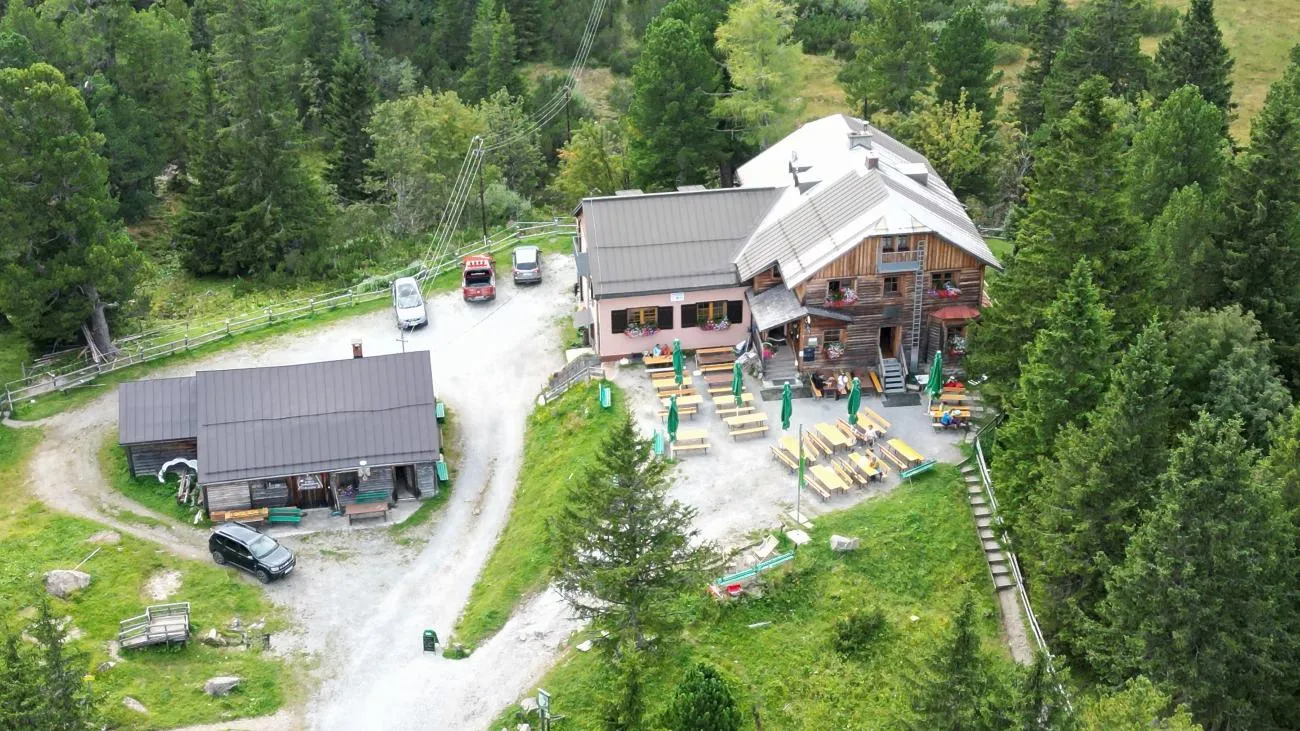Foto der Edelrautehütte