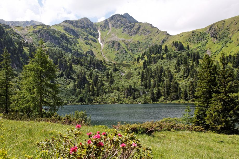 Bergsteigen im Sommer bei den Niederen Tauern